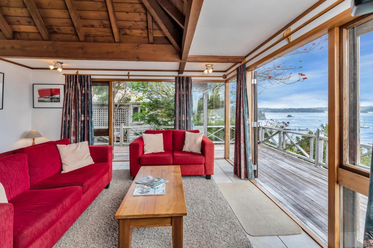 Te Maiki Retreat - Russell Holiday Home Εξωτερικό φωτογραφία